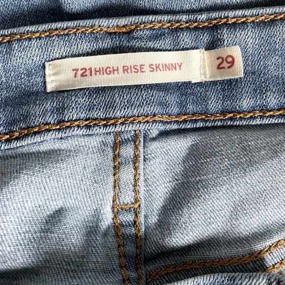 LEVI’S |  Women's 721 High Rise Skinny Light Blue Denim Jeans Size 29 - Picture 8 of 9